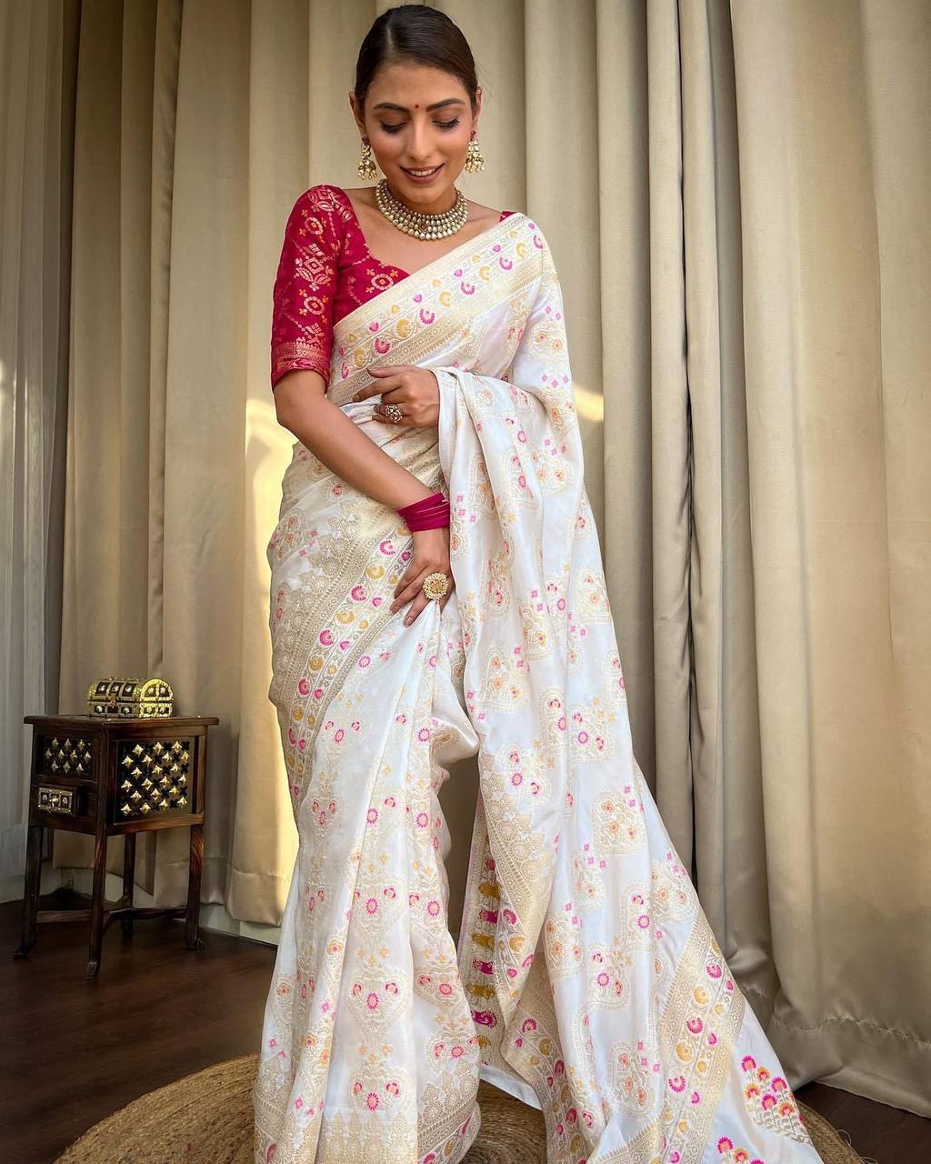 Buy Off White & Pink Sarees for Women by WILORI Online | Ajio.com