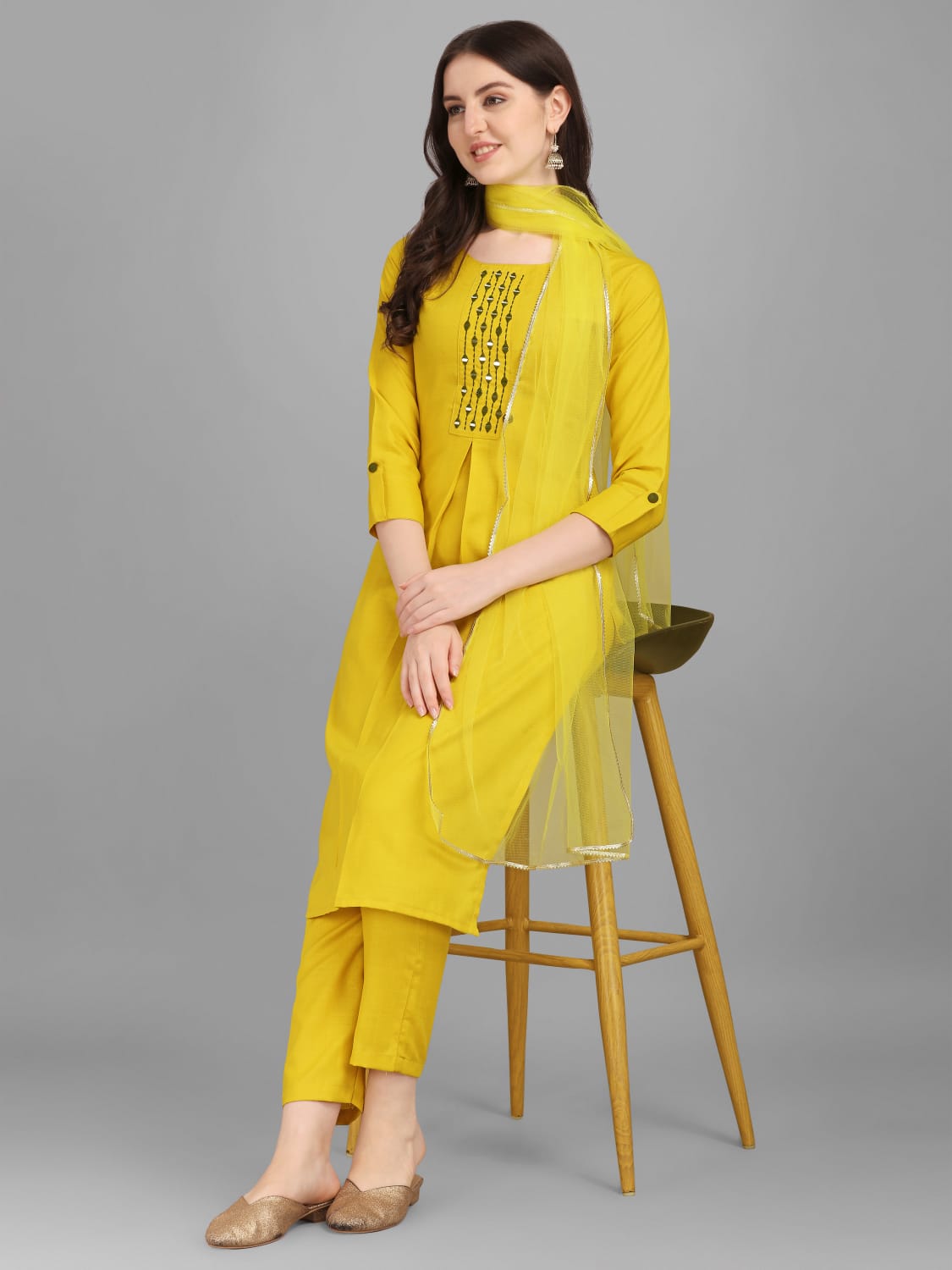 Yellow Cotton Embellished With Mirror Thread Work Salwar Suit