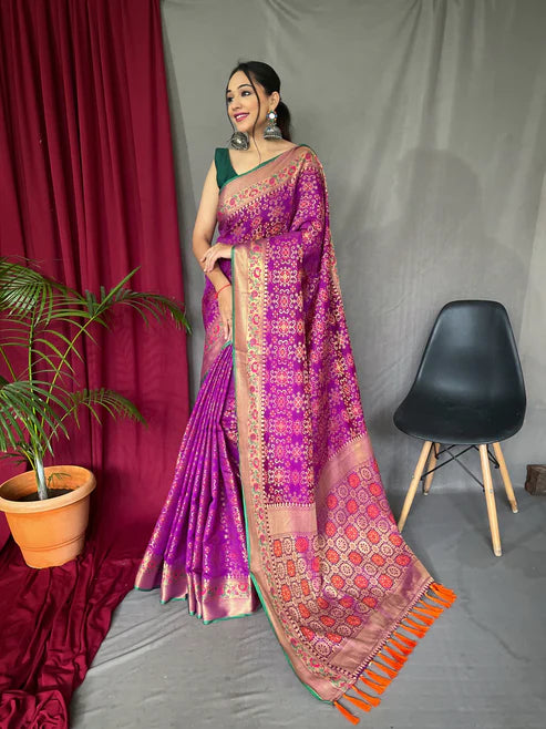 Beautiful Bandhej Patola Silk Woven Saree Royal Magenta