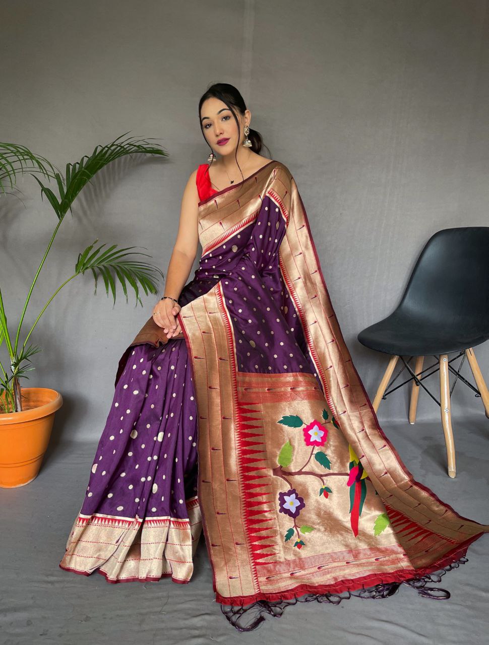Violet  Pure Paithani Silk Saree With Paithani Rich Weaved Pallu With Tassels And Unique Mottif Pattern