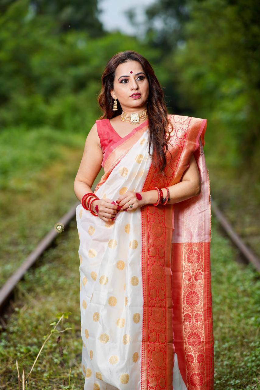 White Sarees - Shop From Variety of Off White Sari Online | Karagiri