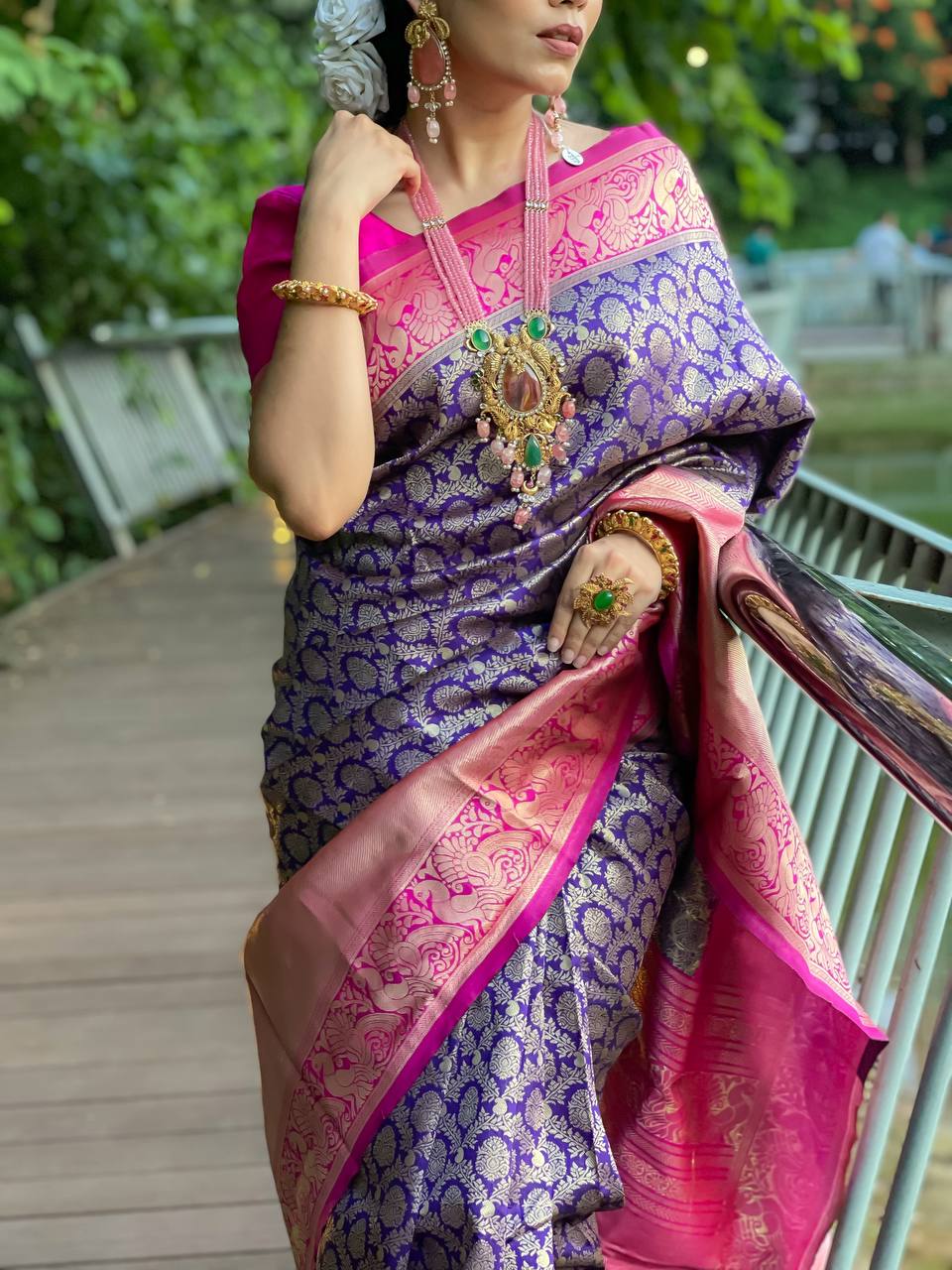 Royal Blue Saree With Baby Pink Border Banarasi Beautiful Zari Work In Form  Of Traditional Motifs Soft Silk Saree