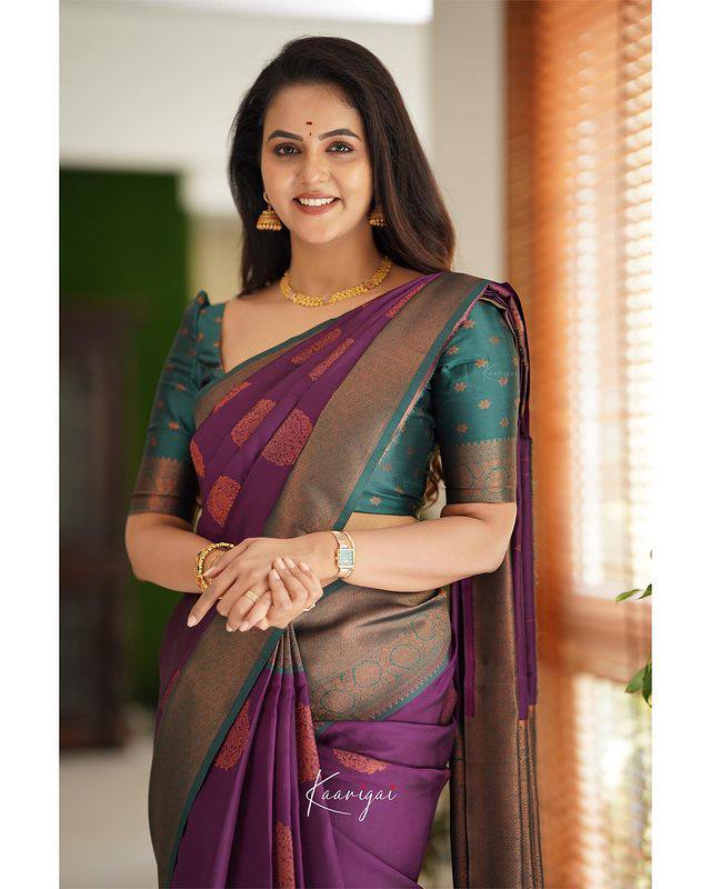 Yellow & Purple Saree With Blouse | Purple saree, Yellow blouse designs, Saree  blouse designs latest