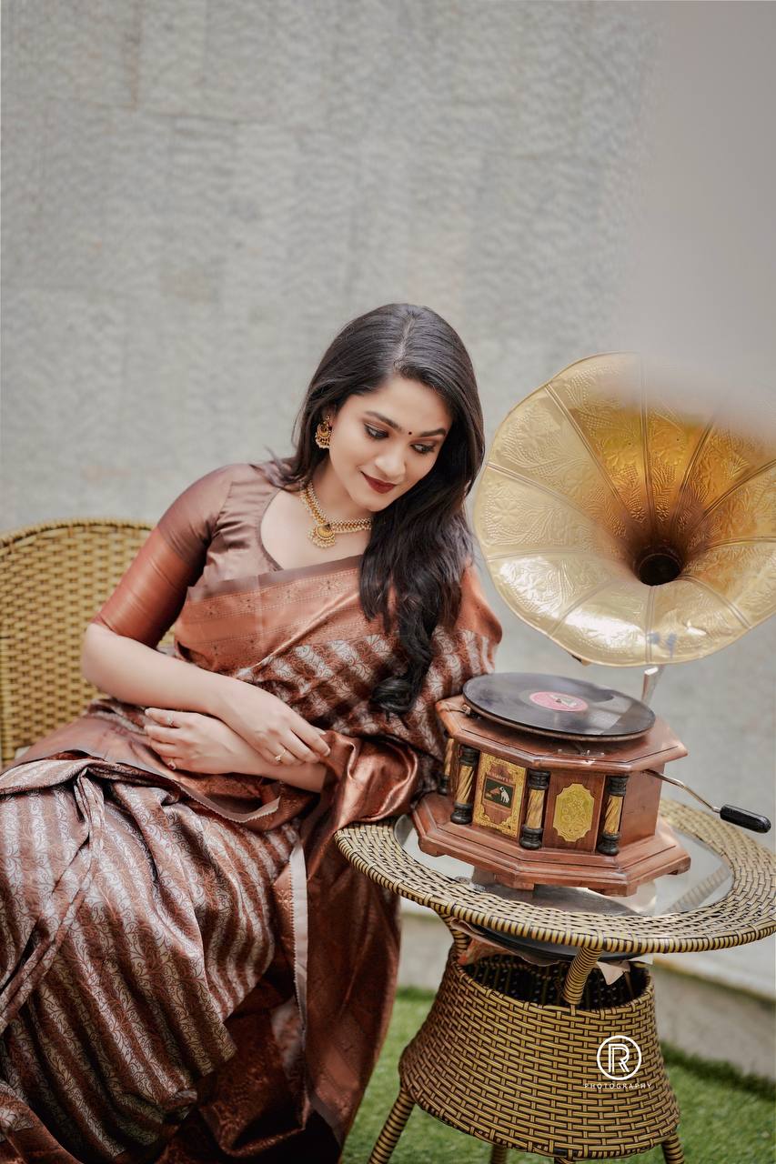 Stunning Coffee Colour Saree With White Leriya Pattern And Comes Heavy Brocade Blouse Banarasi Beautiful Zari Work In Form Of Traditional Motifs Soft Silk Saree