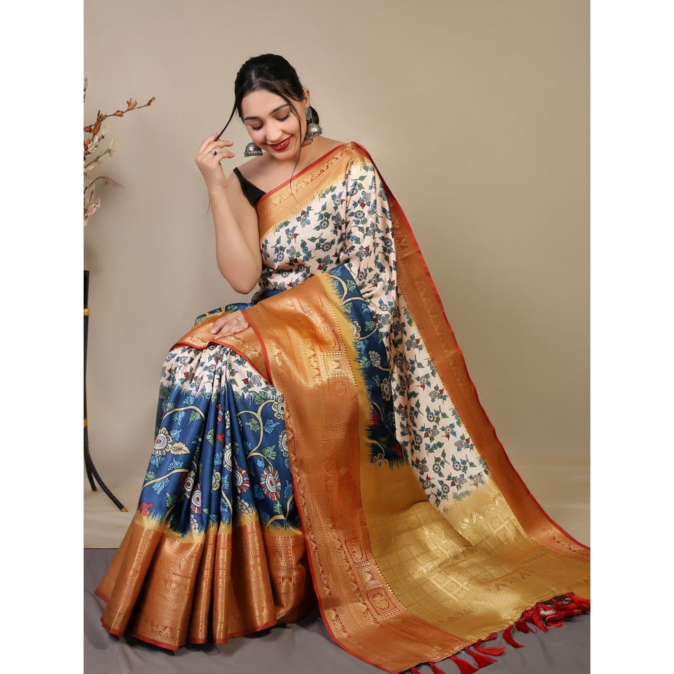 Buy Lapis Blue Kalamkari Saree online-Karagiri